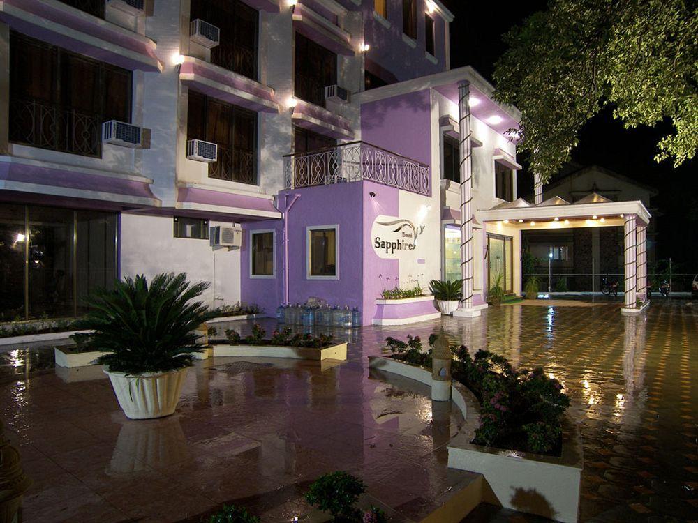 Sapphire Otel Lonavala Dış mekan fotoğraf