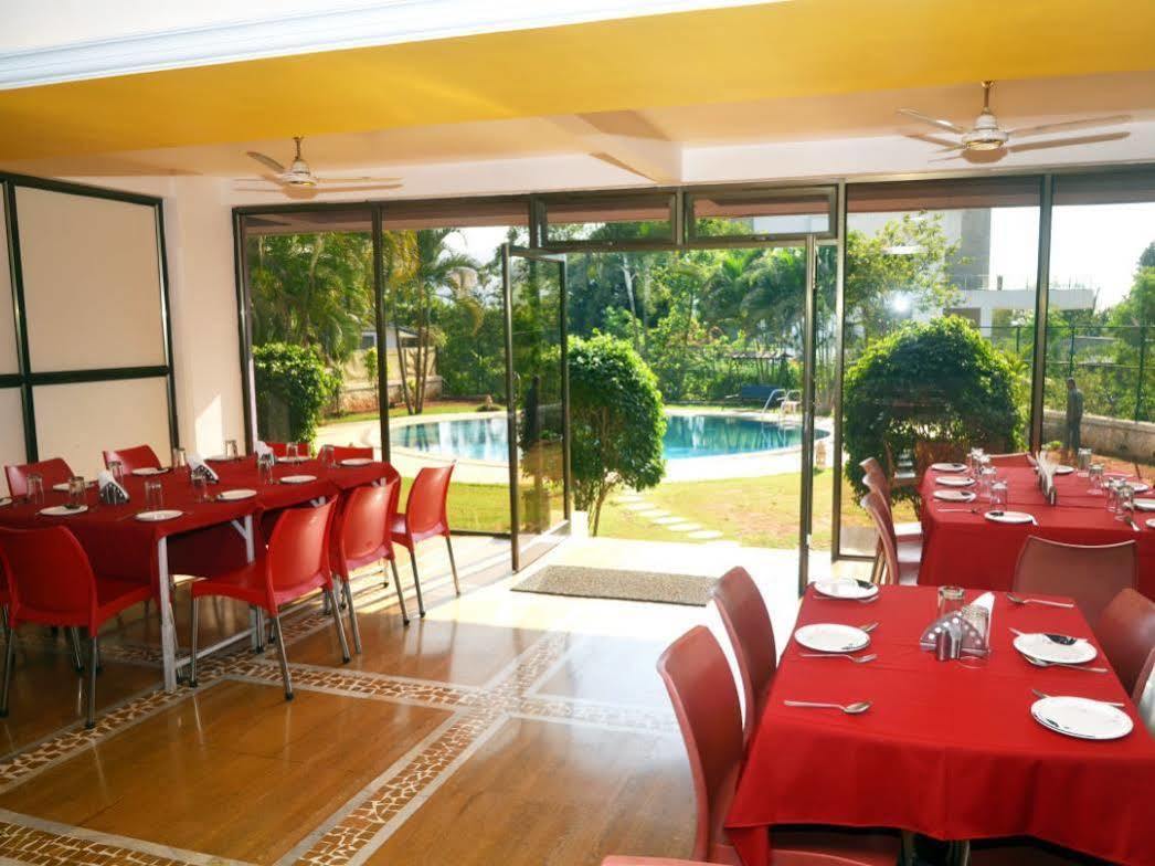 Sapphire Otel Lonavala Dış mekan fotoğraf